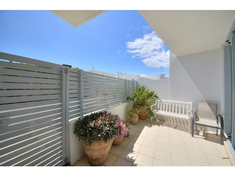 1106/10 Fifth Avenue, Palm Beach QLD 4221