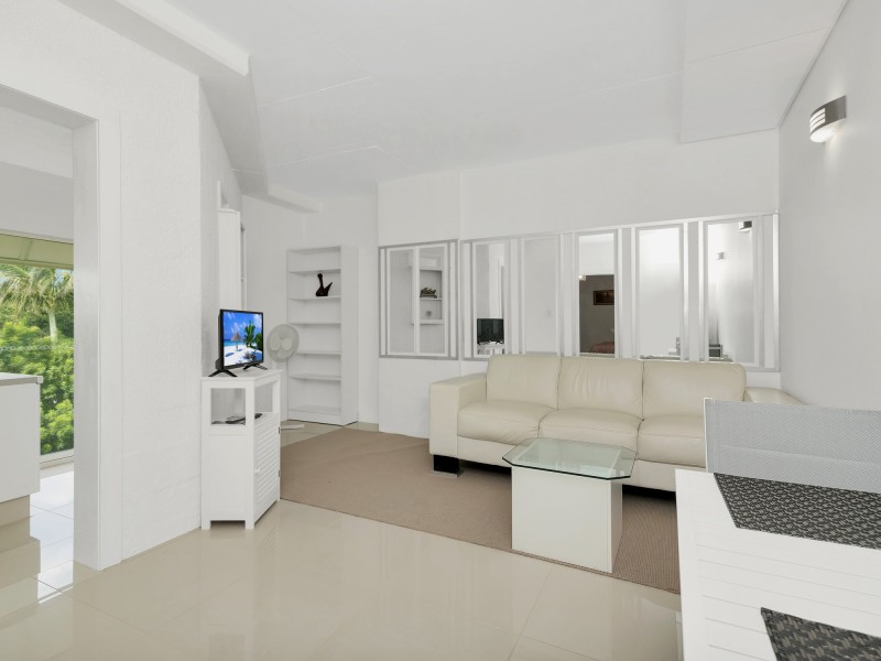 Elanora QLD 4221