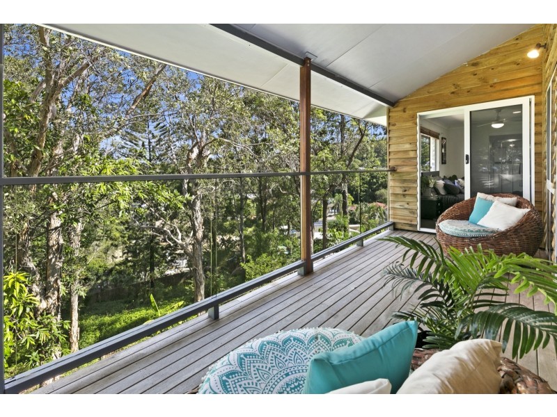 22 Swanbourne Way, Elanora QLD 4221
