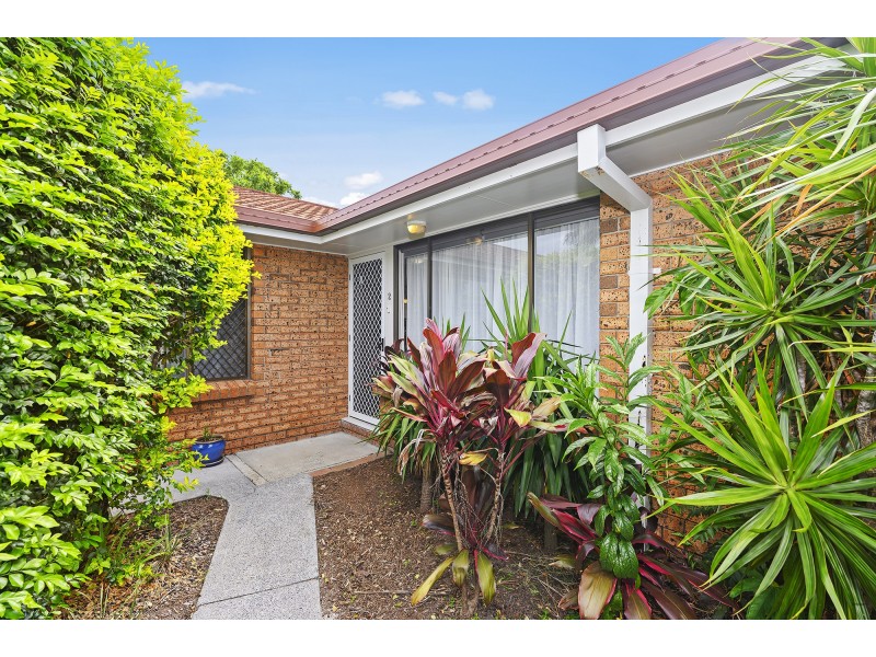 2/4 Cotinga Crescent, Burleigh Waters QLD 4220