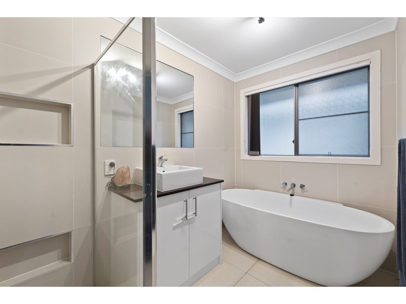 4 Pitta Court, Gilston QLD 4211