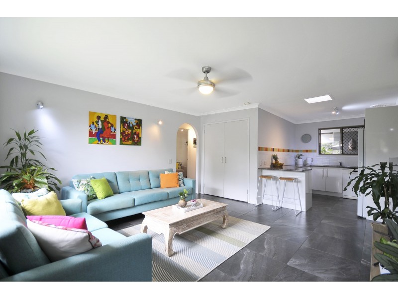 1/28 Darnel Street, Elanora QLD 4221