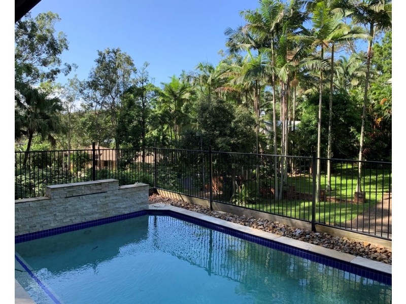 5 Fernleigh Court, Currumbin QLD 4223