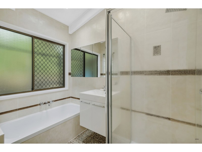 5 Fernleigh Court, Currumbin QLD 4223