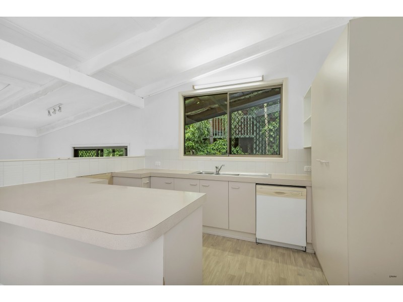 5 Fernleigh Court, Currumbin QLD 4223