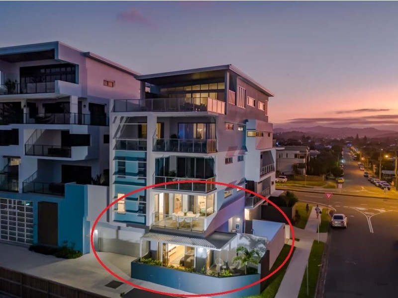 1/4 Twenty Seventh Avenue, Palm Beach QLD 4221