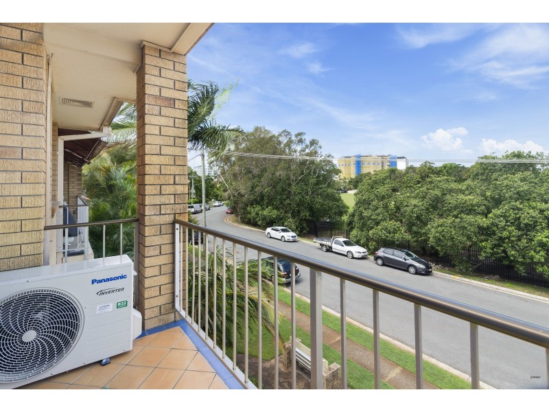 11/3 Lind Avenue, Palm Beach QLD 4221