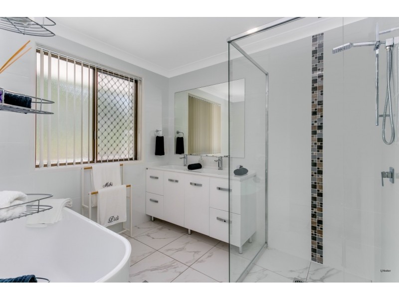 23 Bluegum Boulevard, Banora Point NSW 2486