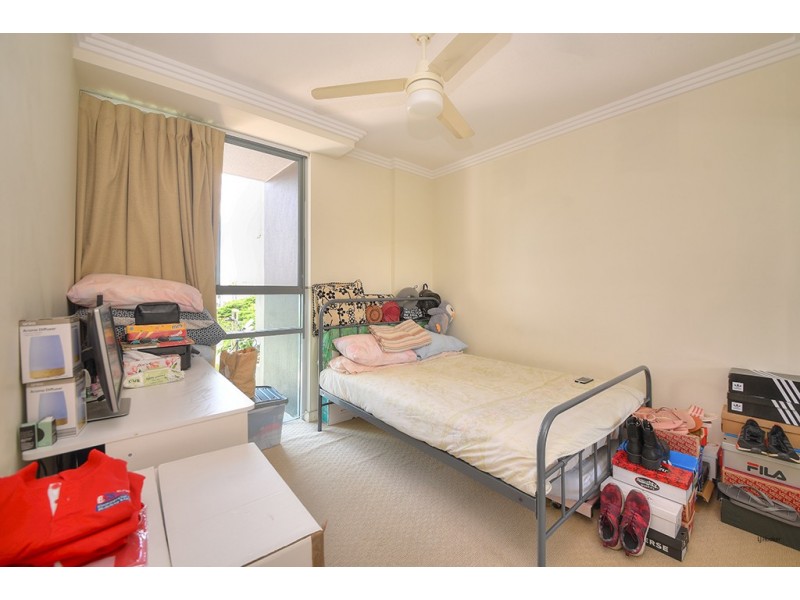 1203/10 Fifth Avenue, Palm Beach QLD 4221