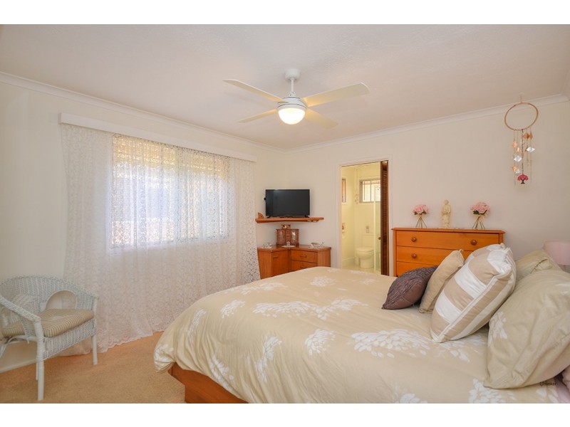 19 Tatha Avenue, Palm Beach QLD 4221