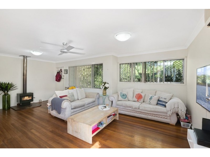 78 Manus Avenue, Palm Beach QLD 4221