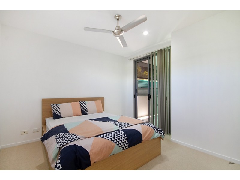 4/9 South Street, Coolangatta QLD 4225