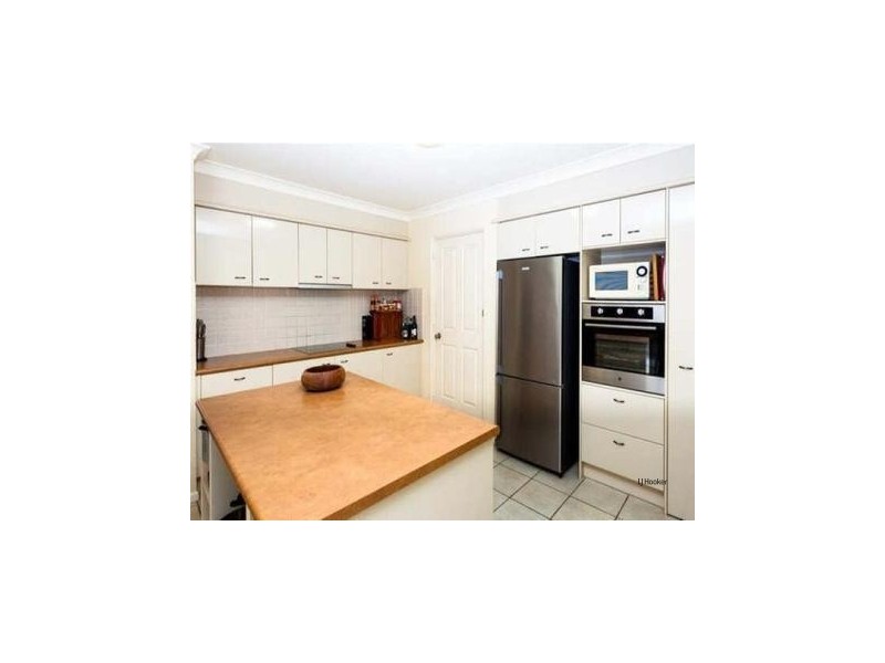 19 Elfin Street, Robina QLD 4226