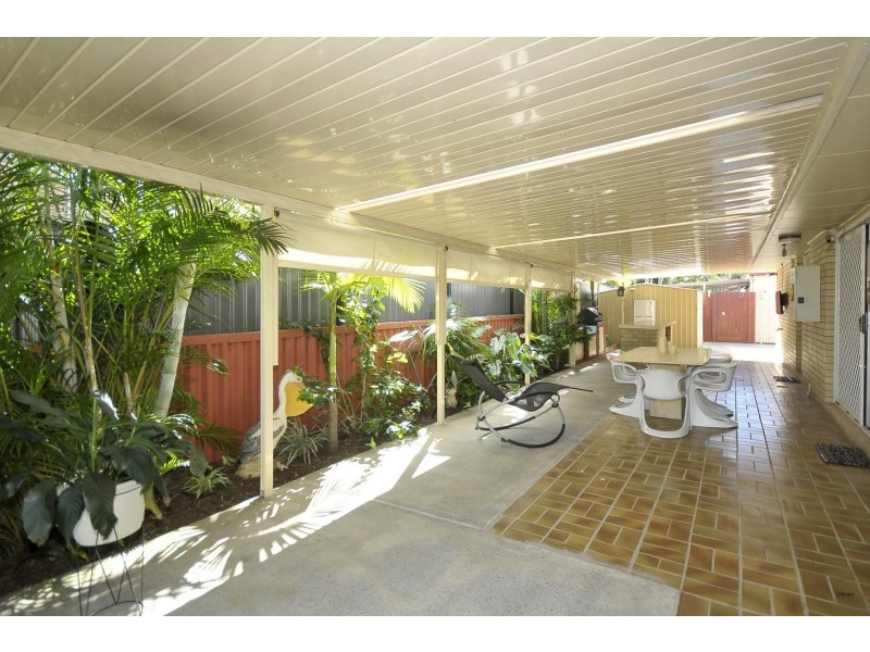 329 Adina Avenue, Bilinga QLD 4225