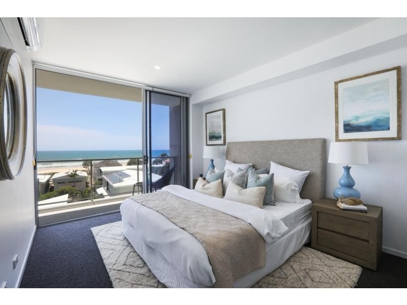 105/10 Third Avenue, Palm Beach QLD 4221