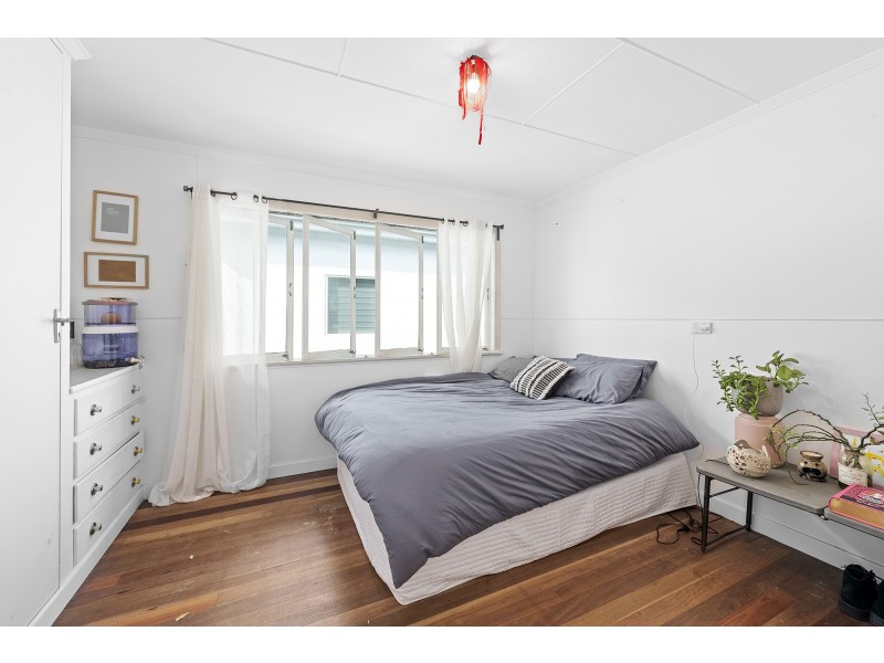 2/224 Cypress Terrace, Palm Beach QLD 4221