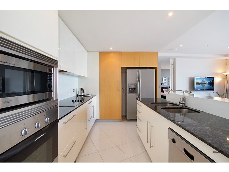 1202/17-19 Albert Avenue, Broadbeach QLD 4218