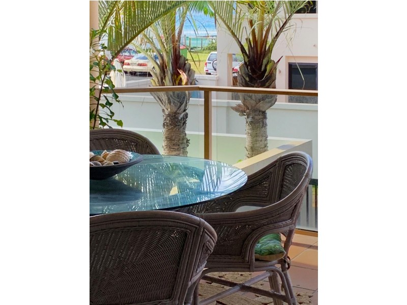 1/140 Jefferson Lane, Palm Beach QLD 4221