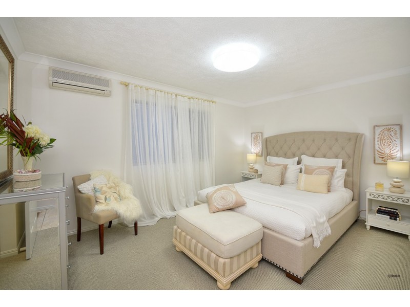 1/140 Jefferson Lane, Palm Beach QLD 4221