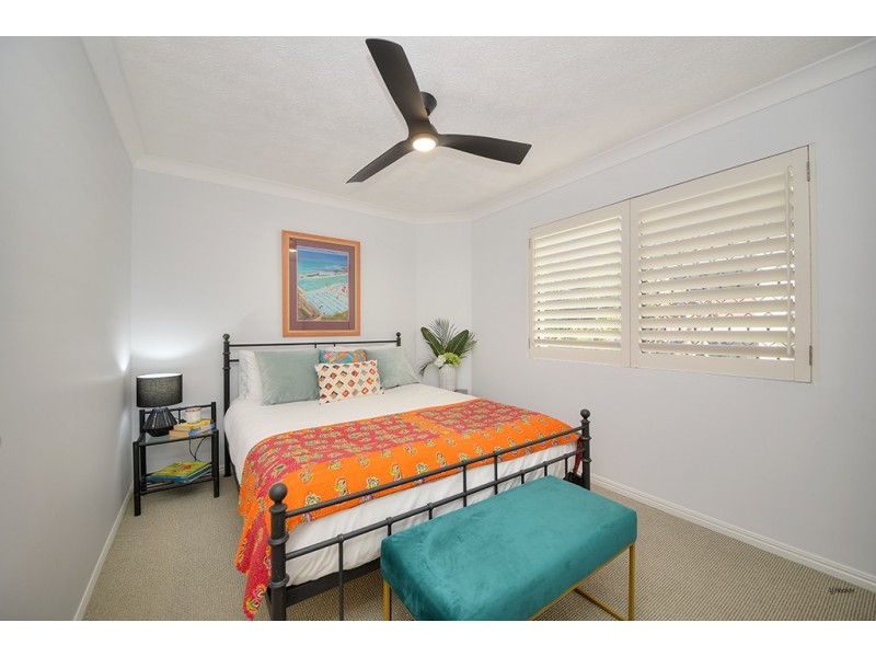1/140 Jefferson Lane, Palm Beach QLD 4221