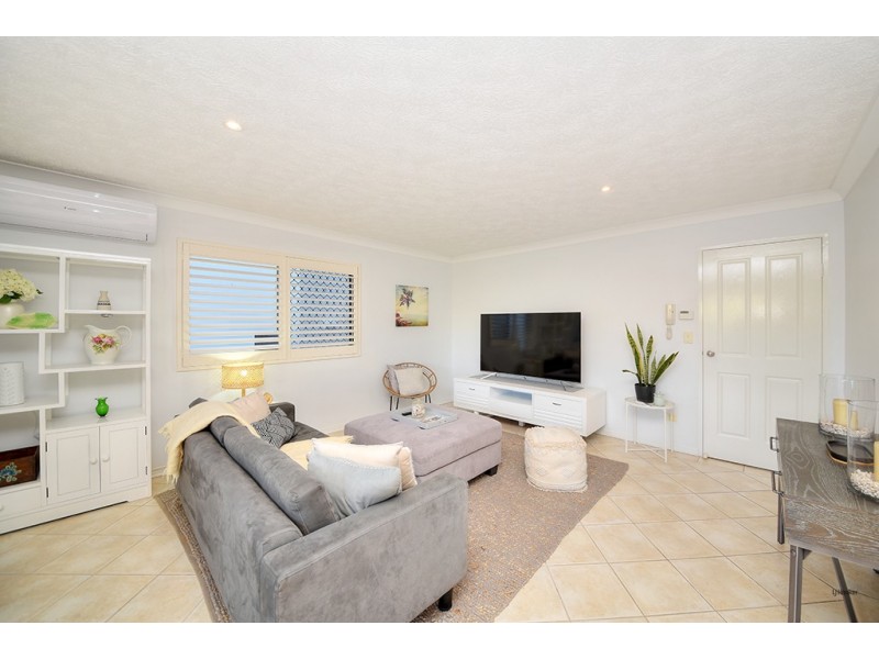 1/140 Jefferson Lane, Palm Beach QLD 4221