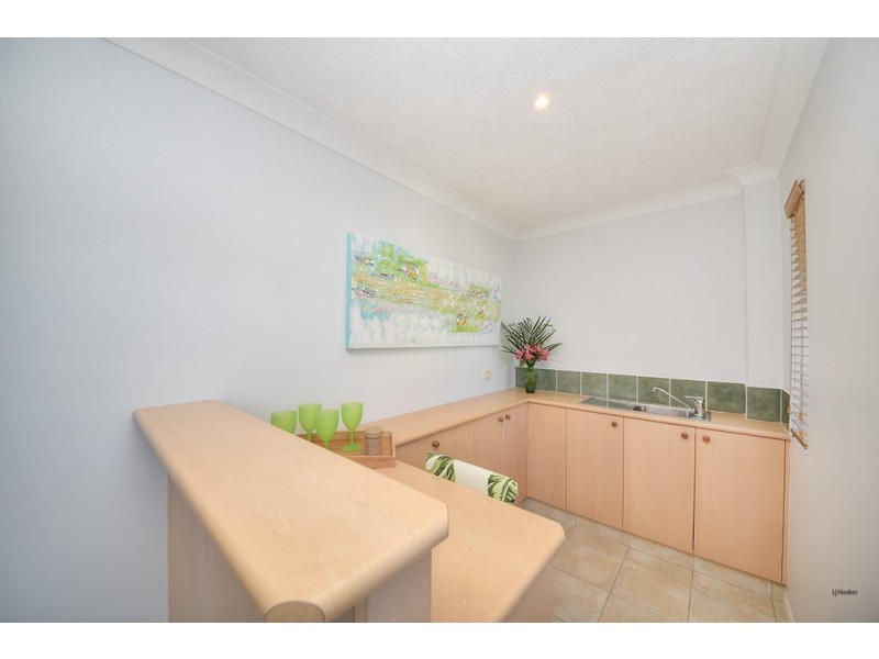 1/140 Jefferson Lane, Palm Beach QLD 4221