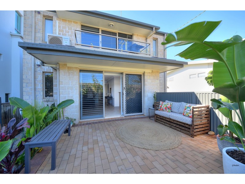 1/140 Jefferson Lane, Palm Beach QLD 4221
