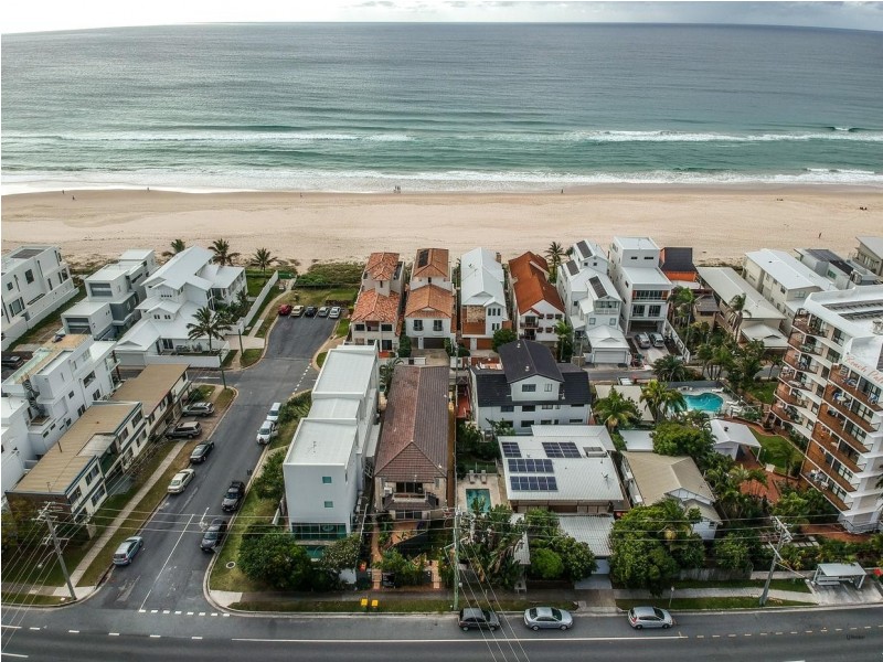 1/140 Jefferson Lane, Palm Beach QLD 4221