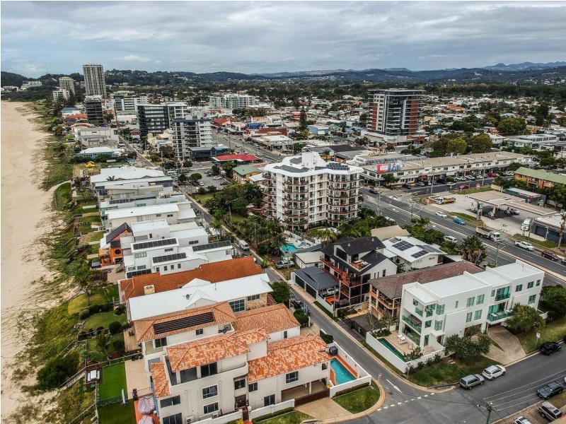 1/140 Jefferson Lane, Palm Beach QLD 4221