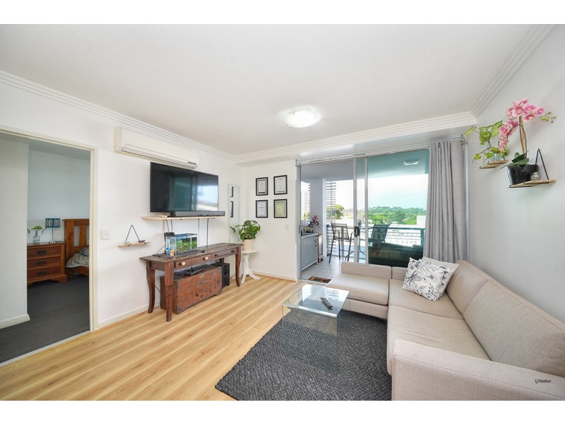 1310/10 Fifth Avenue, Palm Beach QLD 4221