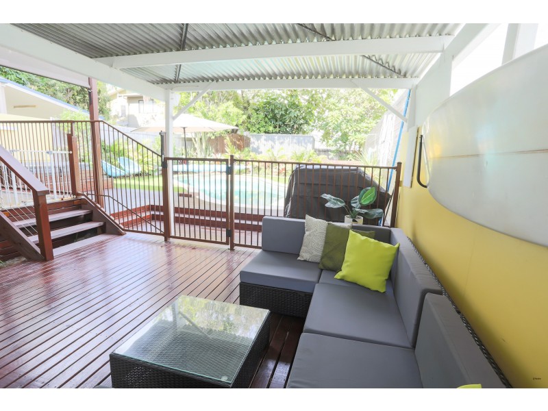 1/24 Twenty Third Avenue, Palm Beach QLD 4221