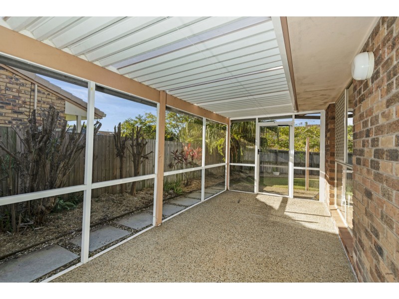 1/6 Cotinga Crescent, Burleigh Waters QLD 4220