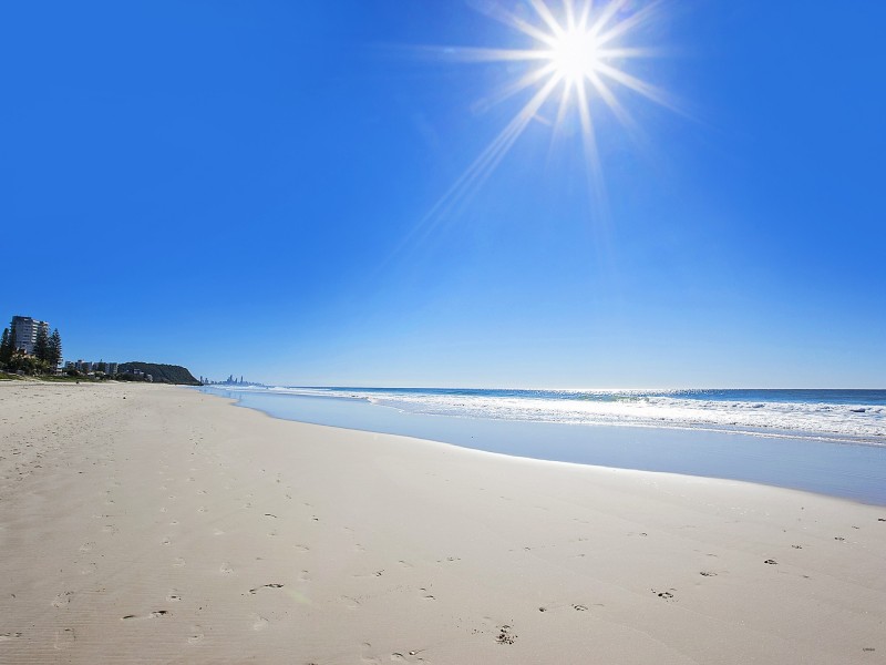 1/6 Cotinga Crescent, Burleigh Waters QLD 4220