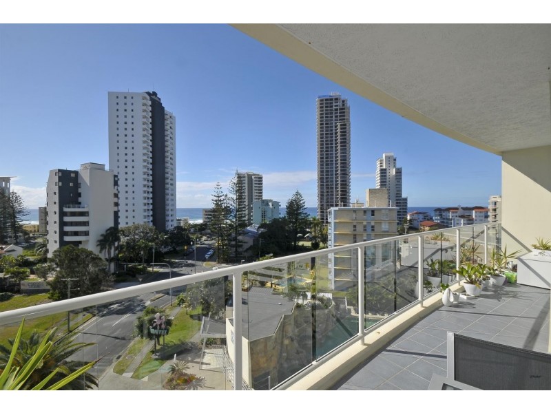 605/18 Fern Street, Surfers Paradise QLD 4217