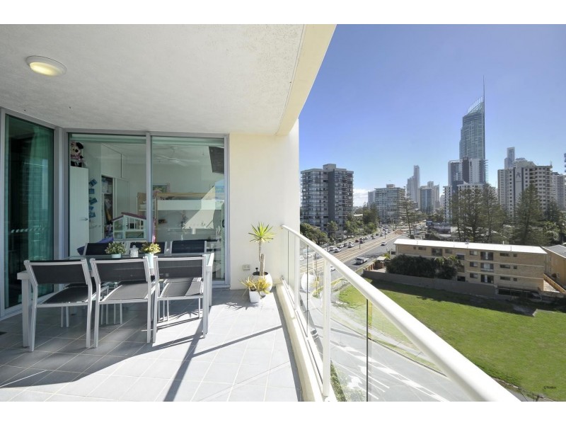 605/18 Fern Street, Surfers Paradise QLD 4217