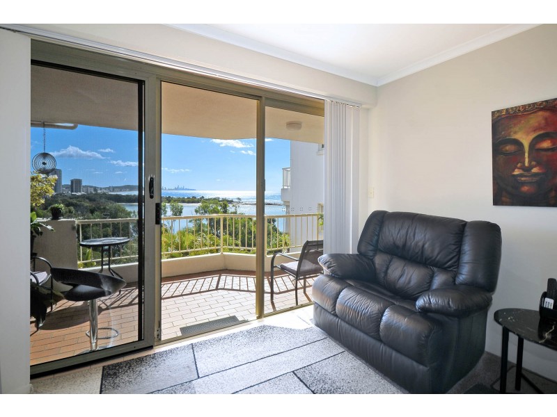 18/38-42 Duringan Street, Currumbin QLD 4223