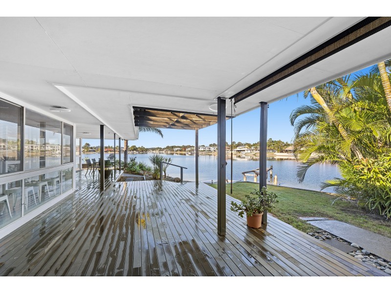 27 Swordfish Court, Palm Beach QLD 4221