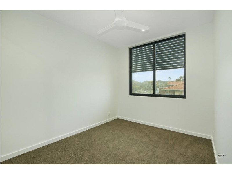 3/1034 Gold Coast Highway, Palm Beach QLD 4221