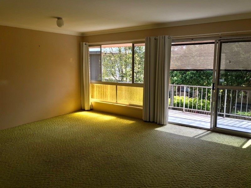 4/56 Sarawak Avenue, Palm Beach QLD 4221