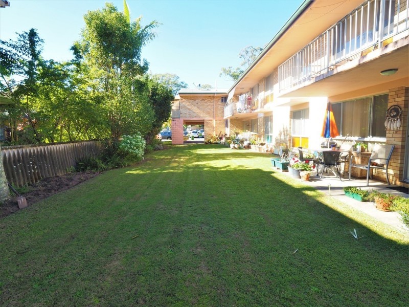4/56 Sarawak Avenue, Palm Beach QLD 4221