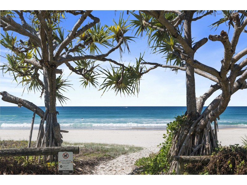 1/18 San Michele Street, Tugun QLD 4224