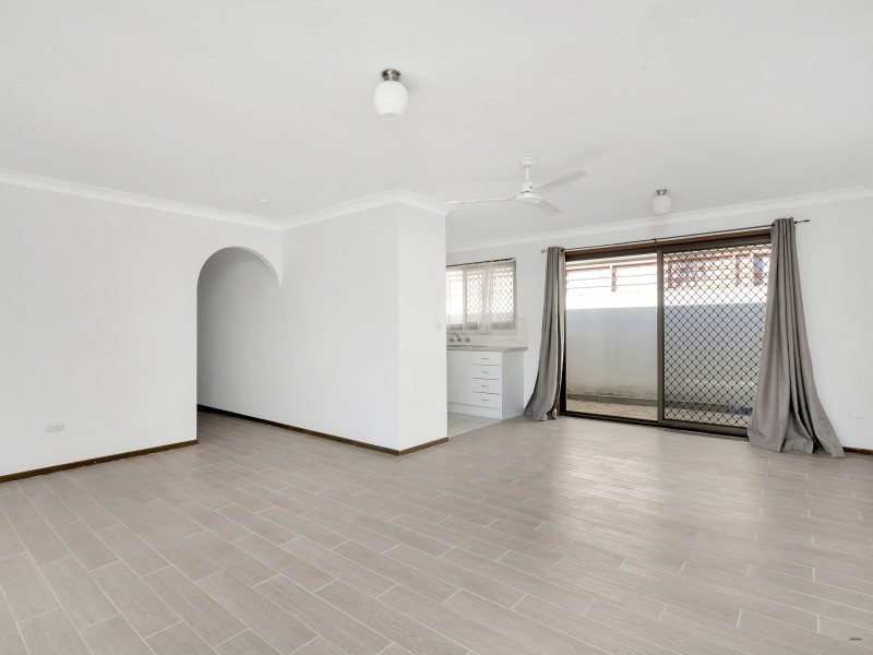 2/23 Wildwood Court, Bundall QLD 4217