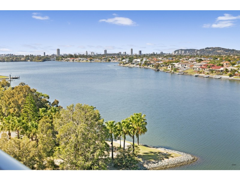 372/33 Lakefont Crescent, Varsity Lakes QLD 4227