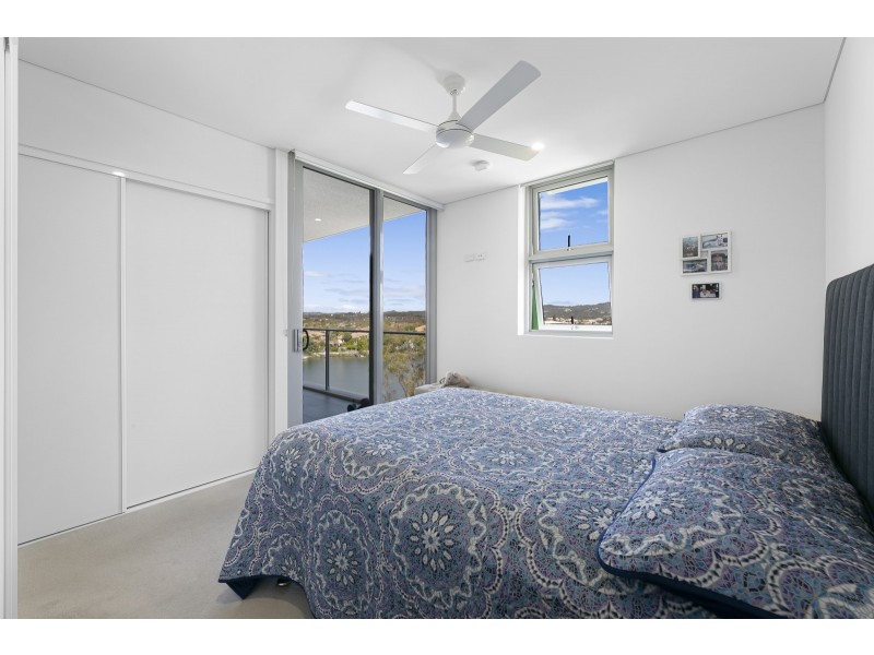 372/33 Lakefont Crescent, Varsity Lakes QLD 4227