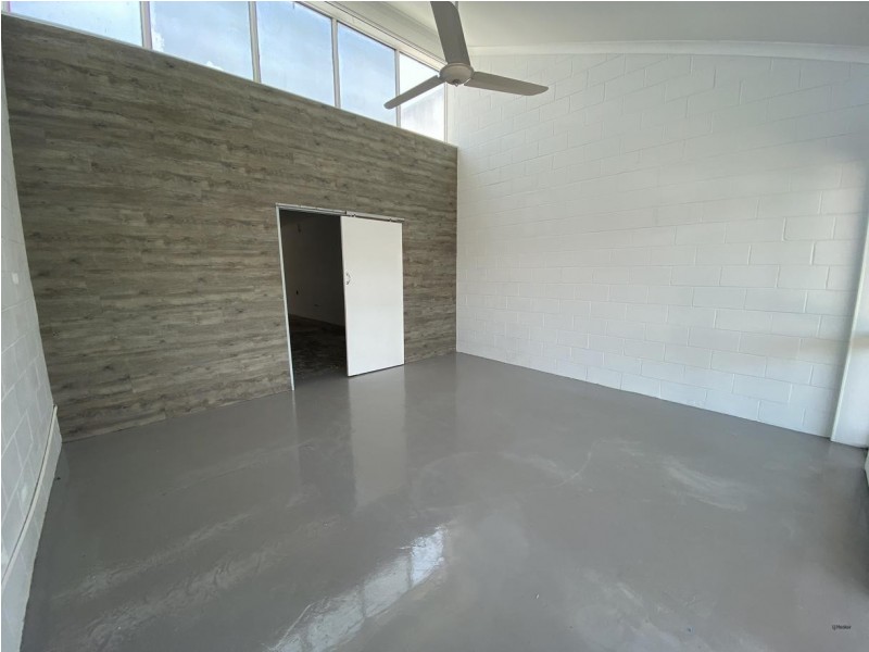 1/11 Palm Beach Avenue, Palm Beach QLD 4221