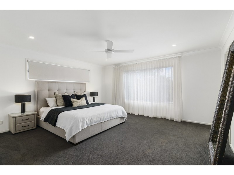 35 Twenty Fifth Avenue, Palm Beach QLD 4221