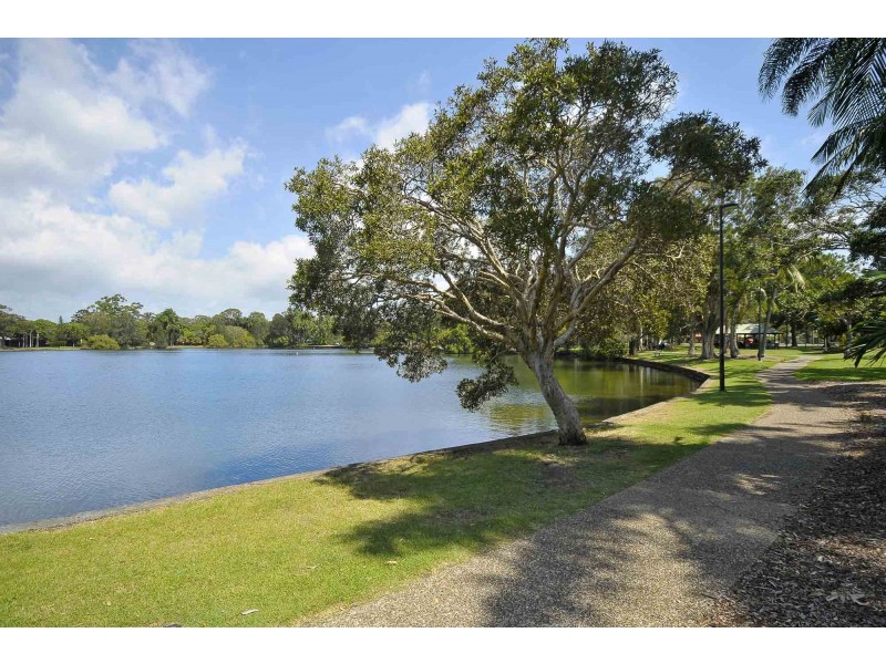 2/83 Laguna Avenue, Palm Beach QLD 4221