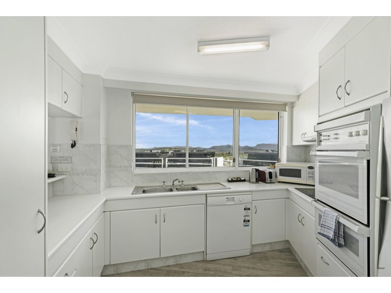 14E/2 Nineteenth Avenue, Palm Beach QLD 4221