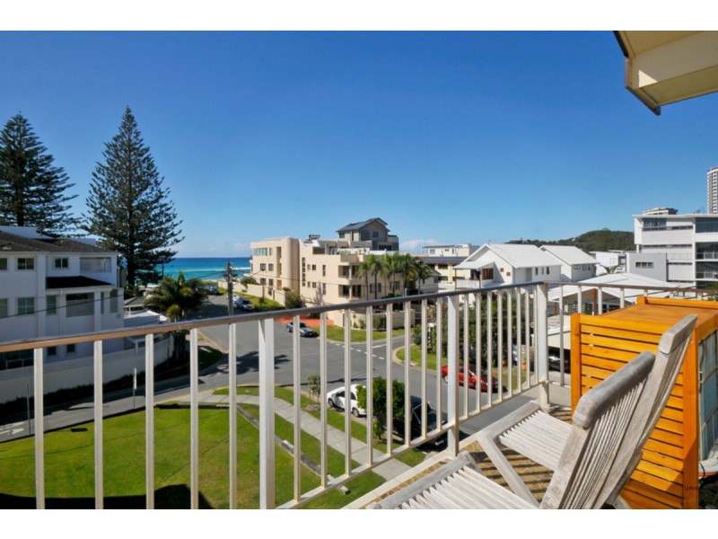 13/1031 Gold Coast Highway, Palm Beach QLD 4221