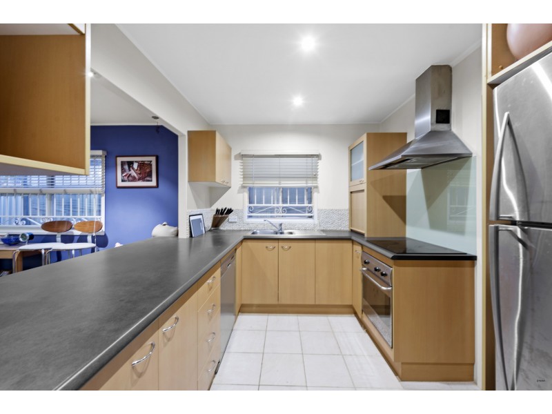 130 Cypress Terrace, Palm Beach QLD 4221